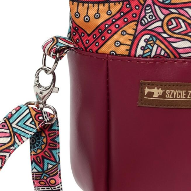 Torebka Sakiewka Bordowa z Motywem Orientalnej Mandali – Handmade