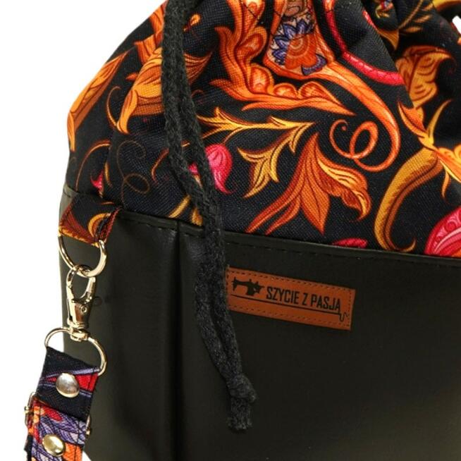 Torebka Sakiewka Czarna z Motywem Paisley – Handmade