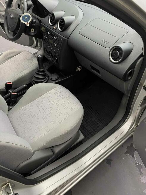Ford Fiesta 1.4 TDCi | 2003 | 128 000 km | 68 KM | Srebrny