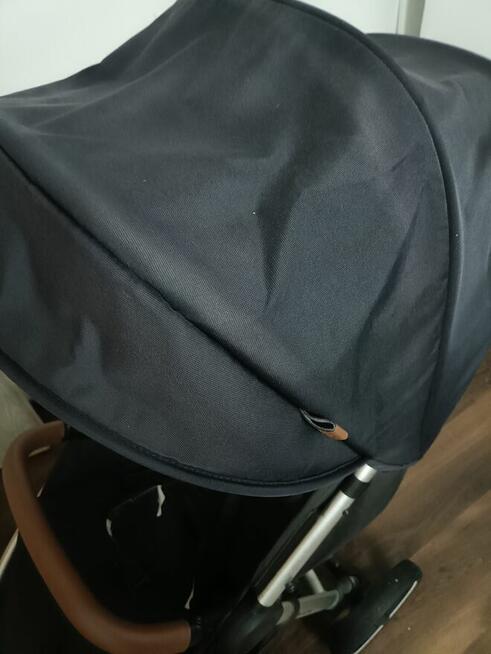 Wózek spacerowy Petite&Mars Royal