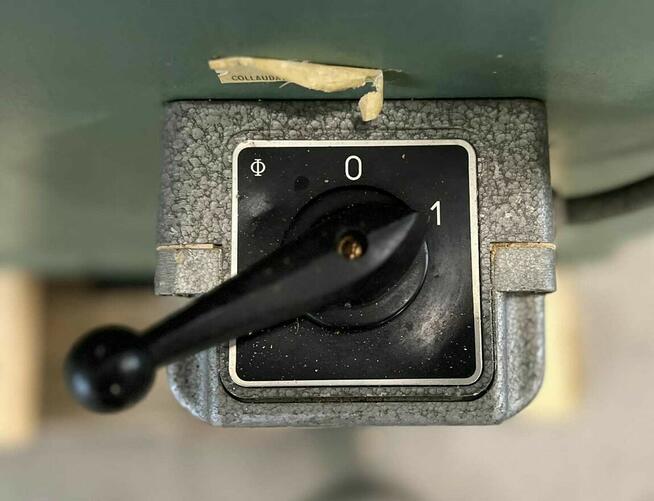 SCM - frezarka gornowrzecionowa