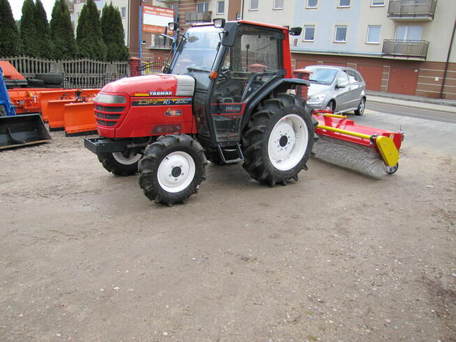 Traktor Yanmar RS 330 odśnieżarka pług do śniegu