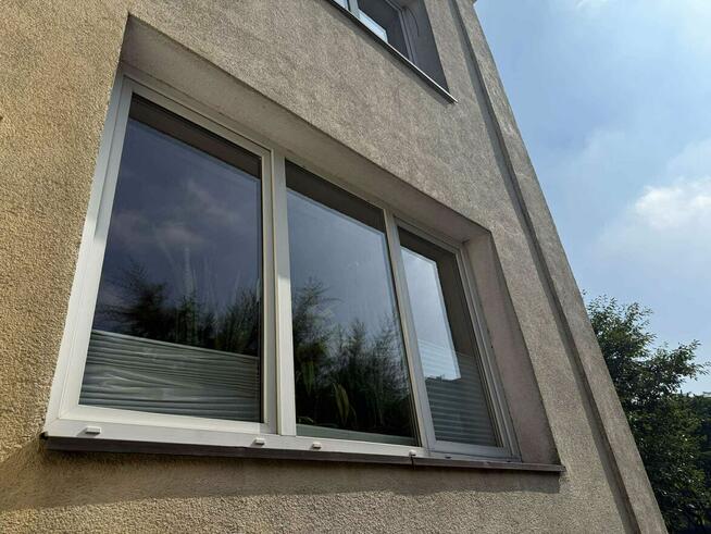 Mycie paneli fotowoltaicznych, elewacji szklanych