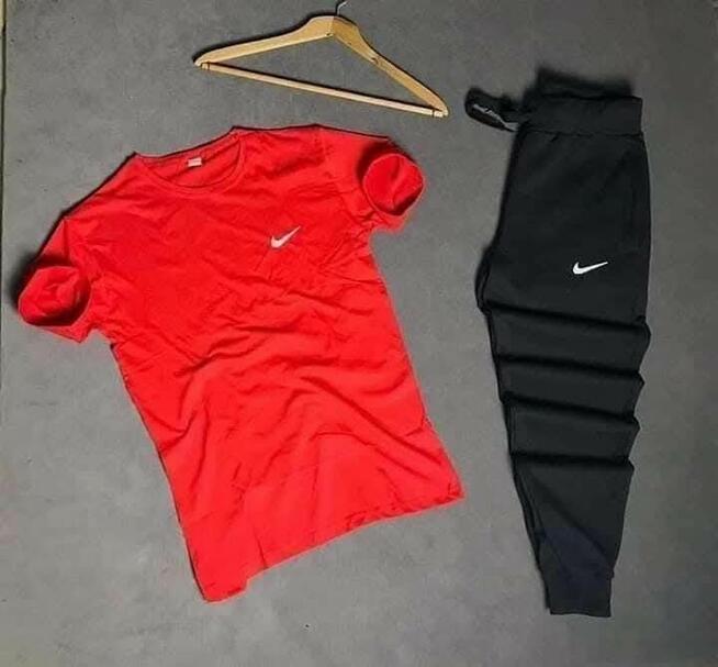 Komplet męski dresy +bluzka