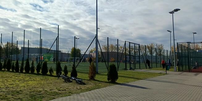 Działka 1050 m² – Rusiec – media, kostka, blisko S8