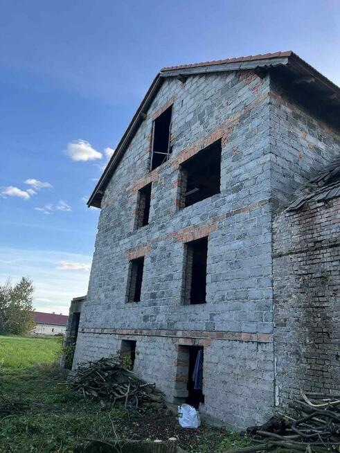 Sprzedam dom, stan surowy otw. na dz. 39ar