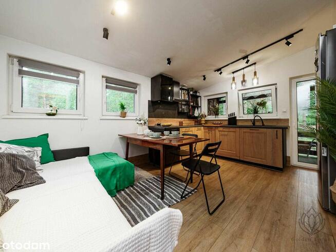 Działka zabudowana -Twój pasywny domek w sercu lasu