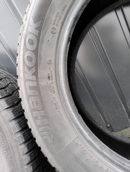 Opony zimowe 225/60/18.