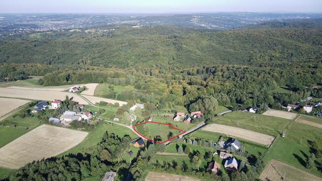 Widokowa działka budowlana – Dąbrówka Szczepanowska