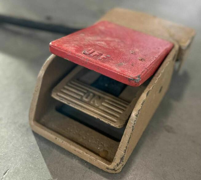 SCM - frezarka gornowrzecionowa