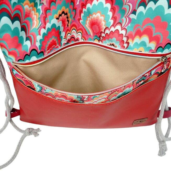 Worko-Plecak Czerwony z Motywem Fal – Handmade z Ukrytą Kieszenią na Zamek