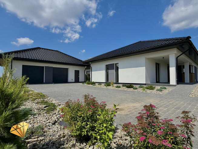 Dom Prawiedniki gm. Głusk,