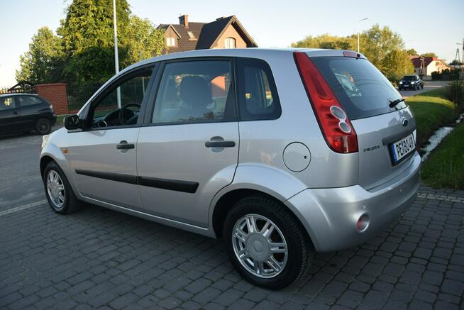 Ford Fiesta 1.4B Automat/ Alufelgi/ Klima/ Czujniki Parkowania/ Sprowadzony