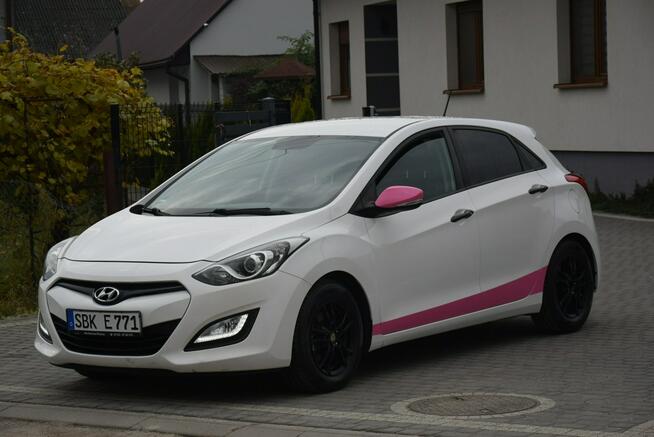 Hyundai i30 1.4B 2015r/ Navi/ Kamera/ 121 Tys Km/ Sprowadzony/ Opłacony