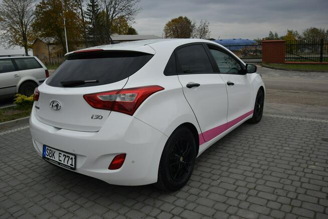 Hyundai i30 1.4B 2015r/ Navi/ Kamera/ 121 Tys Km/ Sprowadzony/ Opłacony
