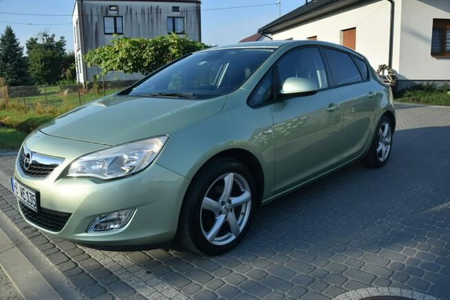 Opel Astra 1.4B Klima/ Navi/ DVD/ 2 Kpl Kół/ Sprowadzony/ Opłacony