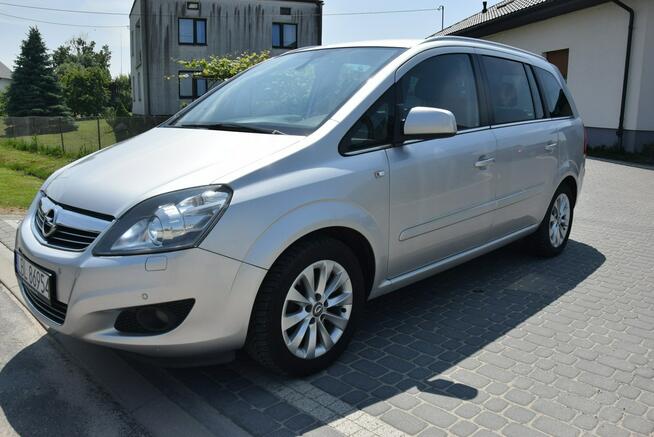 Opel Zafira 1.6B Klimatronik/ Xenon/ PDC/ 2013r/ 7 OSOBOWY Sprowadzony