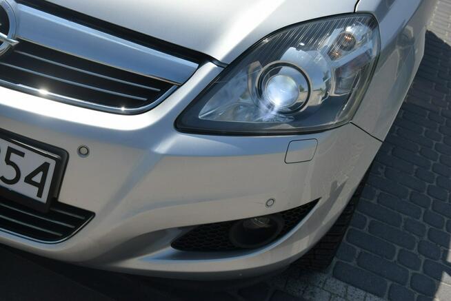 Opel Zafira 1.6B Klimatronik/ Xenon/ PDC/ 2013r/ 7 OSOBOWY Sprowadzony