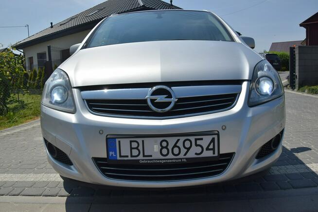 Opel Zafira 1.6B Klimatronik/ Xenon/ PDC/ 2013r/ 7 OSOBOWY Sprowadzony