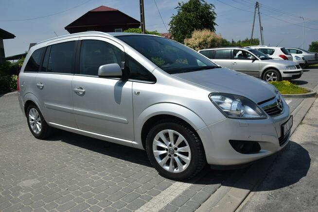 Opel Zafira 1.6B Klimatronik/ Xenon/ PDC/ 2013r/ 7 OSOBOWY Sprowadzony