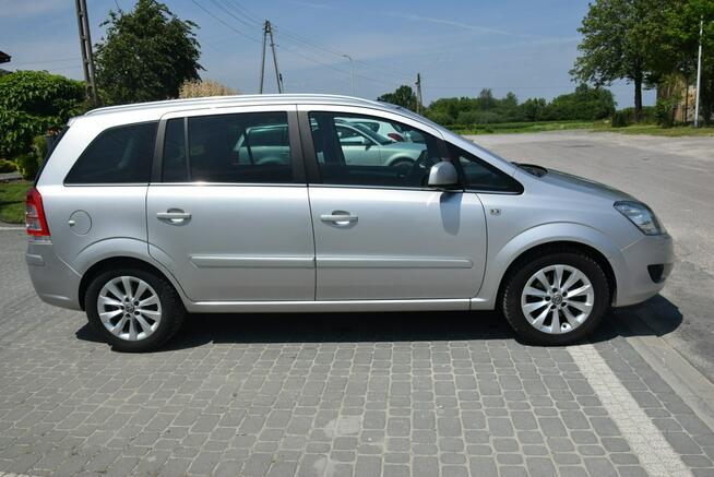 Opel Zafira 1.6B Klimatronik/ Xenon/ PDC/ 2013r/ 7 OSOBOWY Sprowadzony