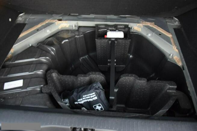 Renault Scenic 1.6B Klima/ Navi/ 82 TYS KM/ Oryginał Lakier/ Sprowadzony/ Opłacony