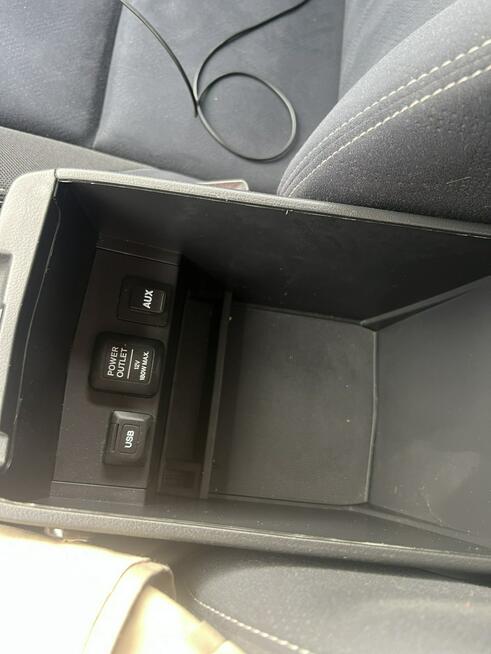 Honda Civik 2014 1.6 diesel 120km navi 6 biegów