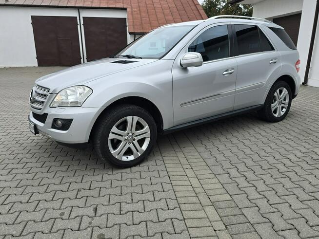 Mercedes ML 320 3,0cdi Automat,Alcantara,Navi,Podg.Fot.Klimatr 2 str.Xenony