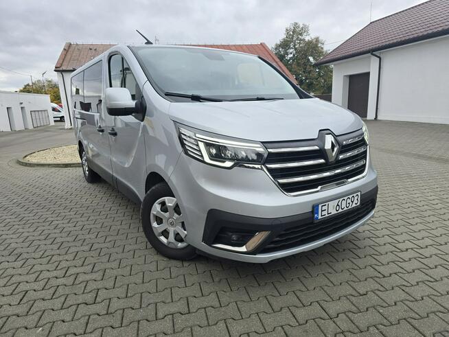 Renault Trafic 2,0dci Salon PL.Serwis.9 Osobowe..LONG.t.Parktronic.Ledy.OKAZJA