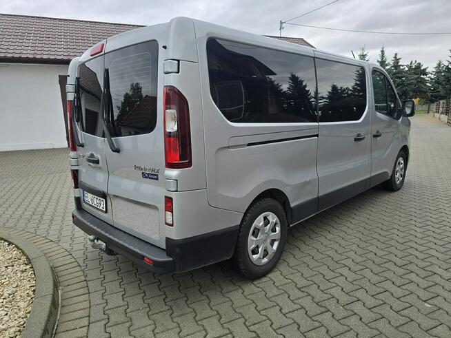 Renault Trafic 2,0dci Salon PL.Serwis.9 Osobowe..LONG.t.Parktronic.Ledy.OKAZJA