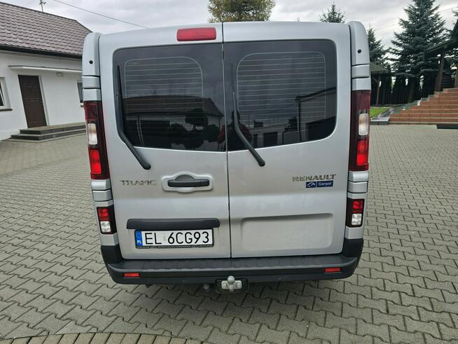 Renault Trafic 2,0dci Salon PL.Serwis.9 Osobowe..LONG.t.Parktronic.Ledy.OKAZJA