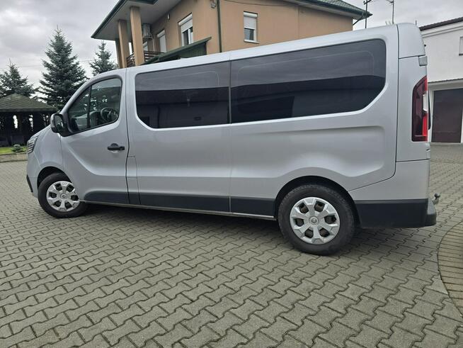 Renault Trafic 2,0dci Salon PL.Serwis.9 Osobowe..LONG.t.Parktronic.Ledy.OKAZJA