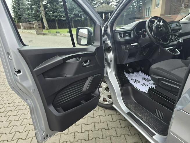 Renault Trafic 2,0dci Salon PL.Serwis.9 Osobowe..LONG.t.Parktronic.Ledy.OKAZJA