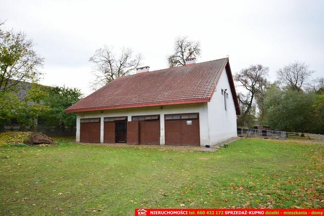 Zabytkowy Zespół Dworsko-Parkowy (XIXw. 1880 r)