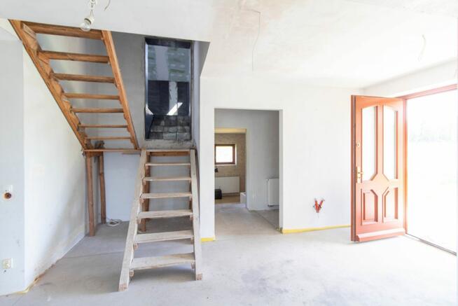 Dom Lisów gm. Herby, Kręta