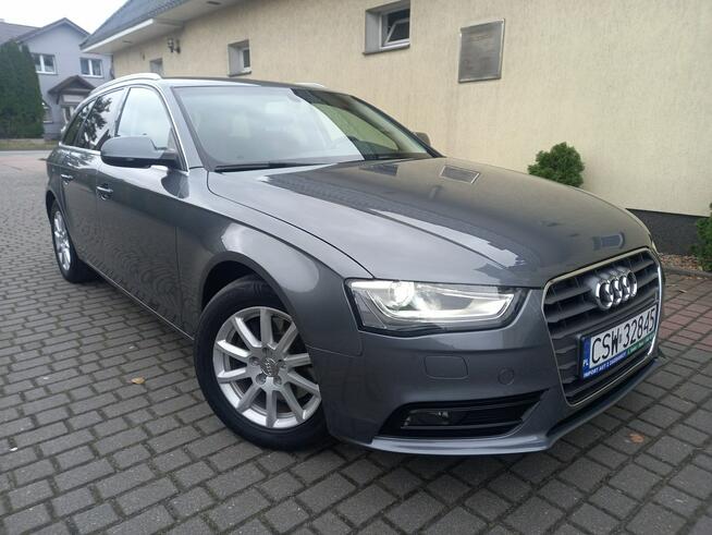 Audi A4 2.0Tdi 143KM Lift Manual 2xLedy Bi-Xenony Navi Zadbany Zarejestrowany