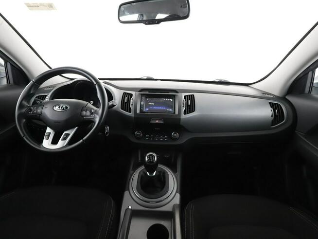 Kia Sportage klima auto multifunkcja czujniki parkowania hak
