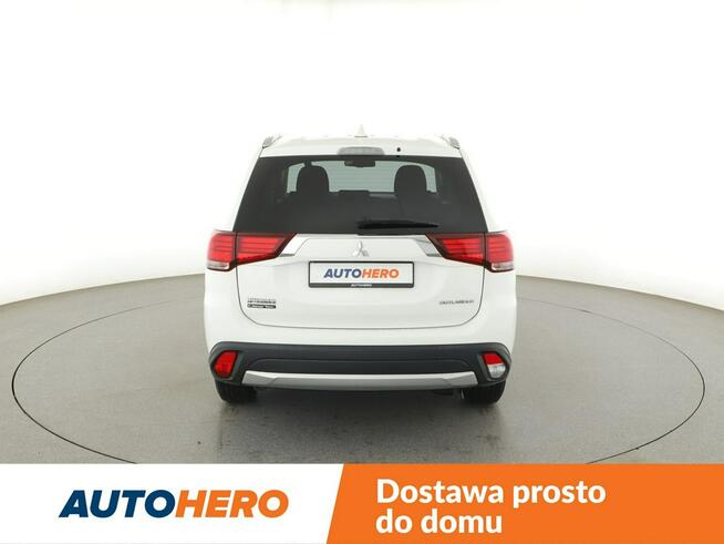 Mitsubishi Outlander klima auto grzane fotele multifunkcja bluetooth