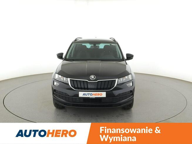 Škoda Karoq navi klima auto kamera i czujniki parkowania