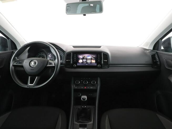 Škoda Karoq navi klima auto kamera i czujniki parkowania