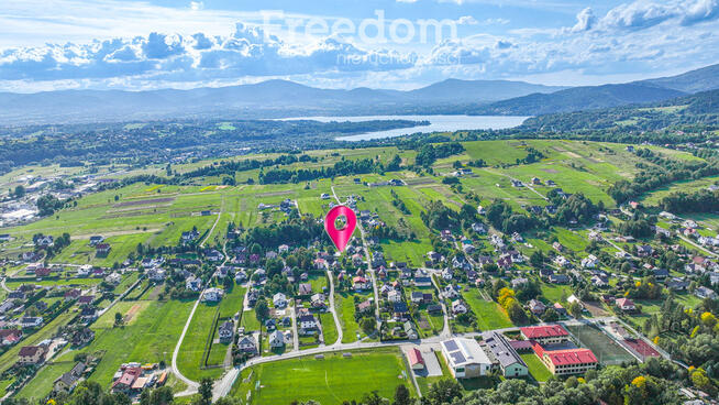 Działka budowlana z fundamentem – Łękawica