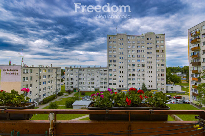 Mieszkanie na osiedlu Podzamcze, trzy pokoje