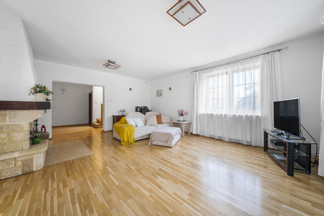 ✅ Sprawdź >>> Dom wolnostojący, 6 pokoi, 2 garaże✅