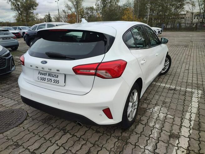 Ford Focus Salon Polska fv23