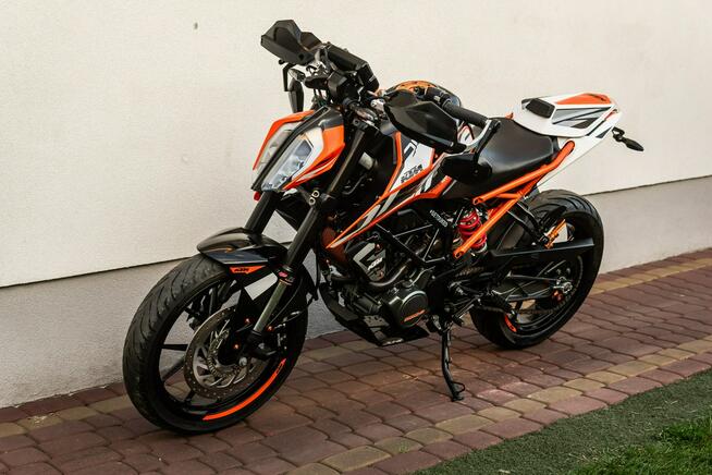 KTM duke 125 R 2017 ABS POLIFT Raty Transport Największy Wybór Moto 125 W PL