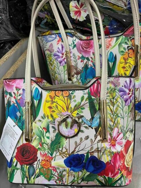 Torebki damskie modne