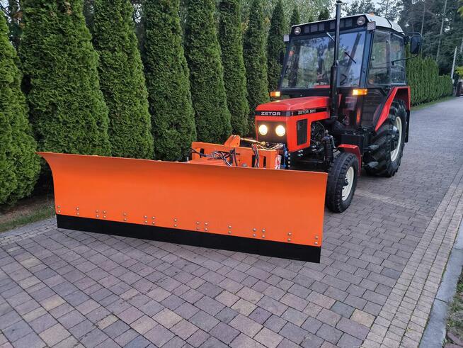 Wynajem ciągników do odśnieżania