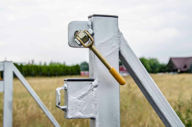 Przyczepa koparkowa do walca agregatu 3 osiowa 3500kg najazd