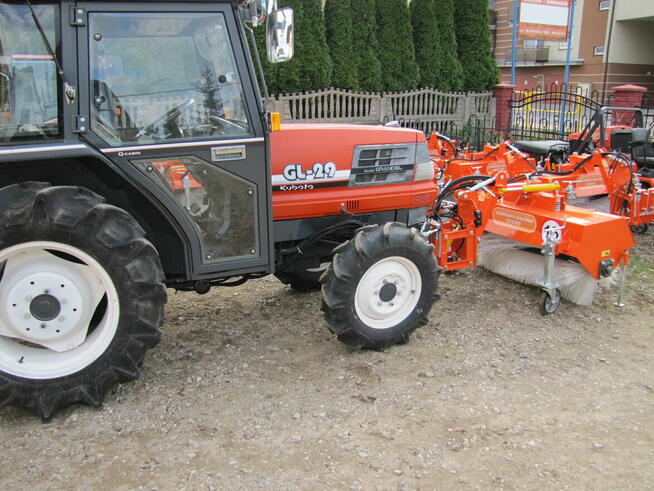 Zamiatarka do śniegu Kubota Yanmar Iseki