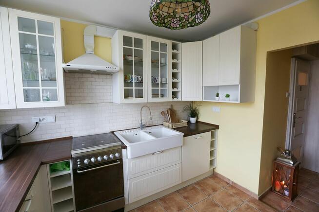 Dwupoziomowe bez skosów.Pow.86,5m2 ul.Klaudyny.